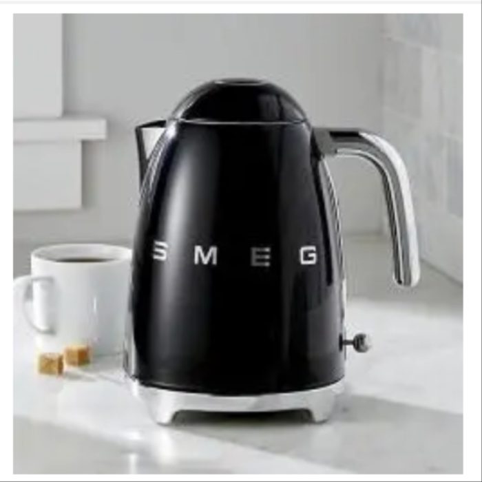 SMEG Black Kettle KLF03BLSA - Image 3