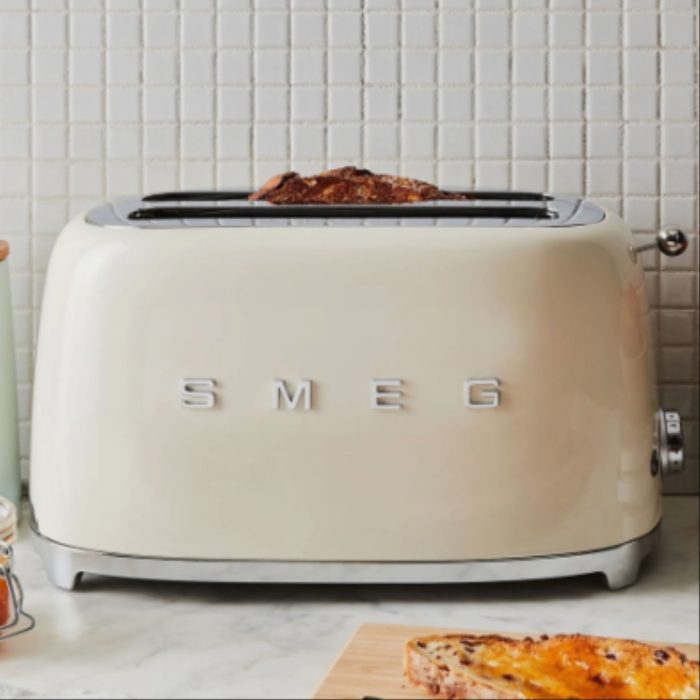 SMEG 4 Slice Toaster TSF02CRSA Cream - Image 3