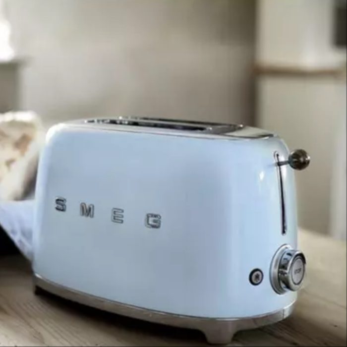 SMEG 4Slice Toaster TSF02PBSA Blue - Image 3