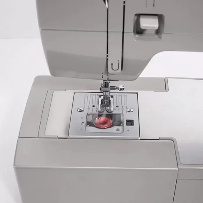 SINGER Heavy Duty 4423 Sewing Machine - Image 2