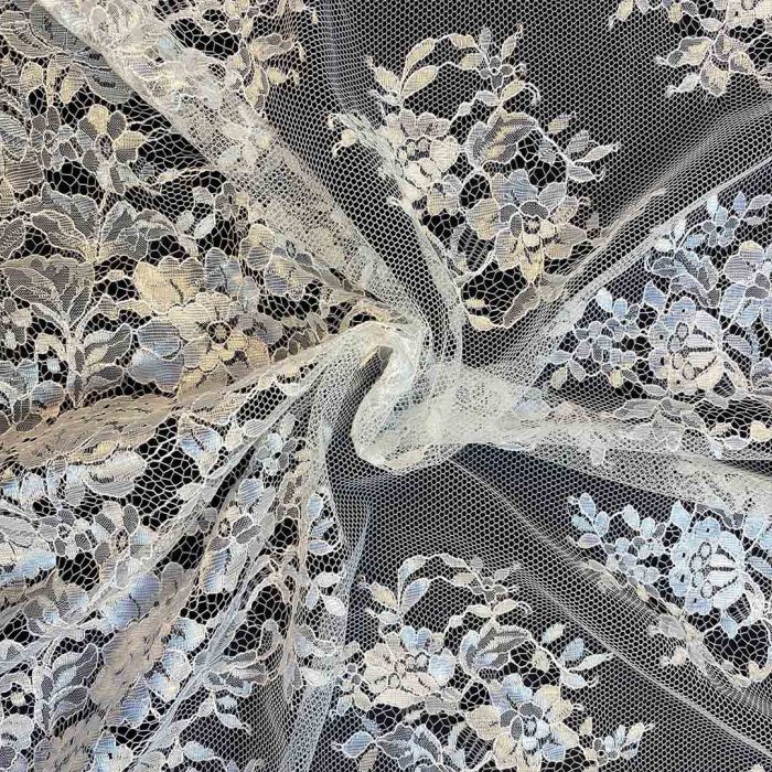 90078 Rayan Tulle 184cm per Piece - Image 3