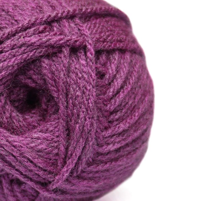 Charity DK Pullskein Wool 100gr Plum 9000739 - Image 2