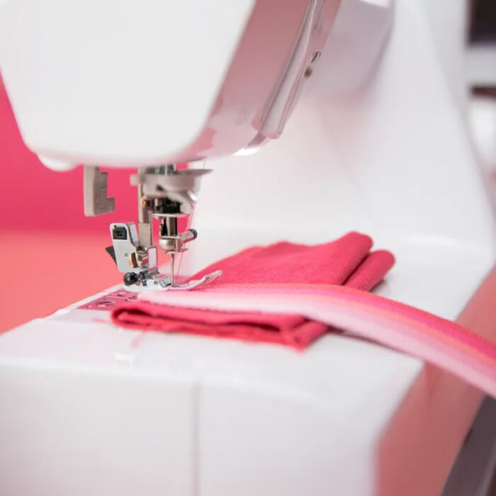 Brother JK17B Domestic Mechanical Sewing Machine - Image 4